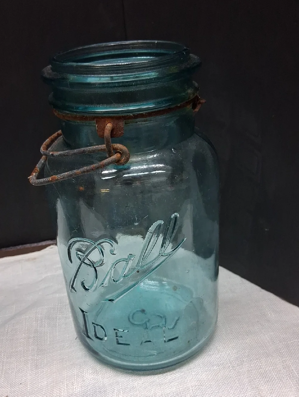 (A)Vintage‎ Ball Ideal aqua blue glass canning jars with wire bail closures(3)
